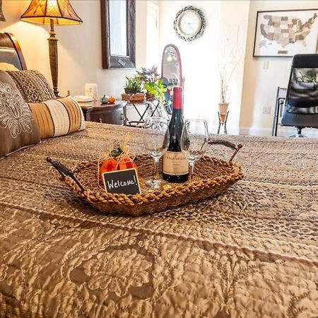 College Park-Orlando 5Star Villa Oasis - Home Away From Home - Quiet Neighborhood-Private Botanical Courtyard - Mins From Eola,Dt, Winter Park - Free Parking & Ev Plug In Kültér fotó