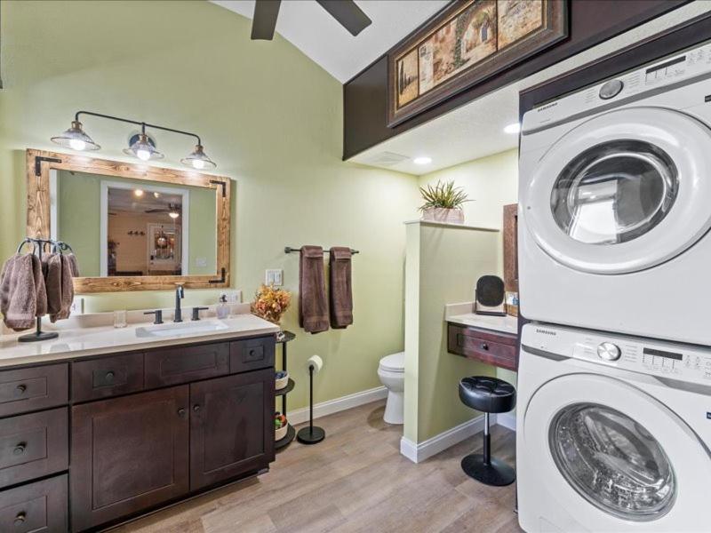 College Park-Orlando 5Star Villa Oasis - Home Away From Home - Quiet Neighborhood-Private Botanical Courtyard - Mins From Eola,Dt, Winter Park - Free Parking & Ev Plug In Kültér fotó
