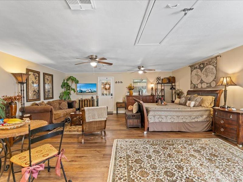 College Park-Orlando 5Star Villa Oasis - Home Away From Home - Quiet Neighborhood-Private Botanical Courtyard - Mins From Eola,Dt, Winter Park - Free Parking & Ev Plug In Kültér fotó