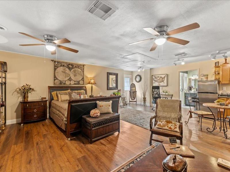 College Park-Orlando 5Star Villa Oasis - Home Away From Home - Quiet Neighborhood-Private Botanical Courtyard - Mins From Eola,Dt, Winter Park - Free Parking & Ev Plug In Kültér fotó
